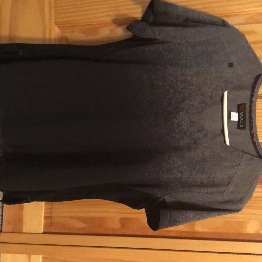 Uniform Top - Picture 3 of 3